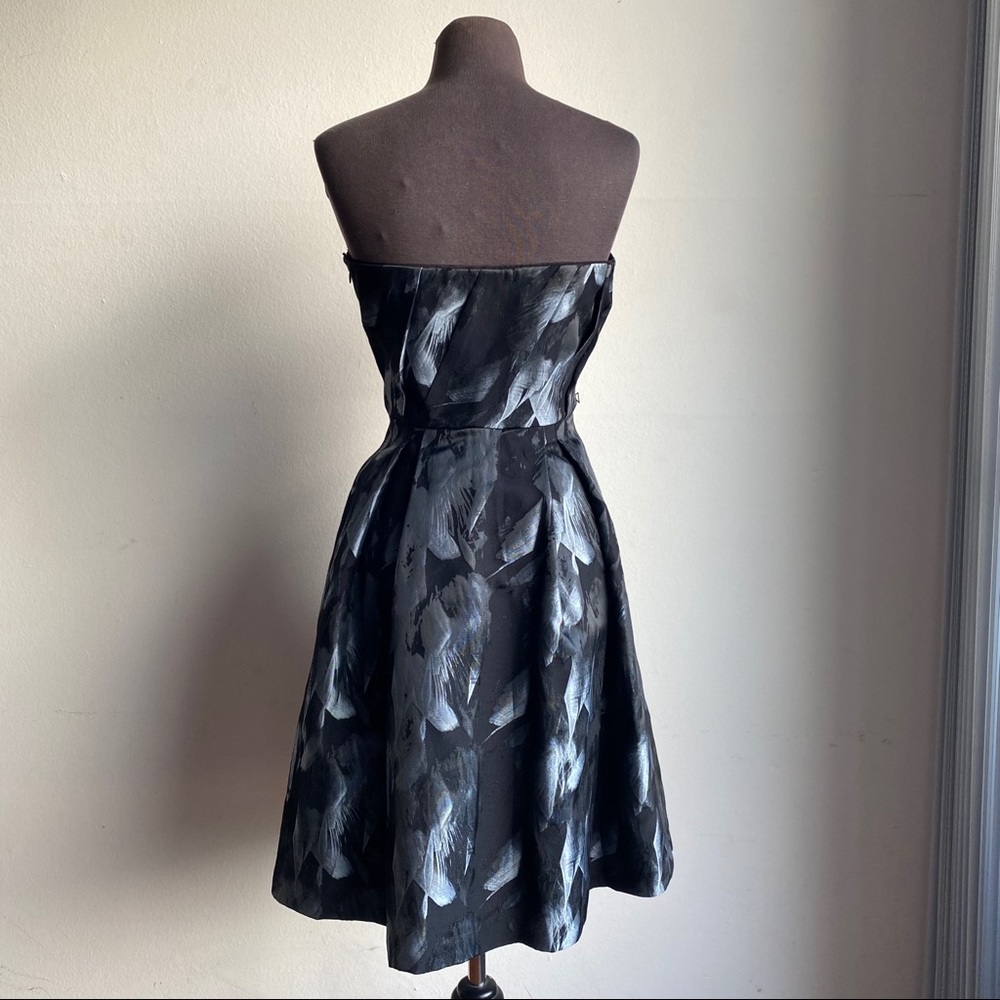 WHBM sz 6 strapless cocktail dress - Picture 3 of 7